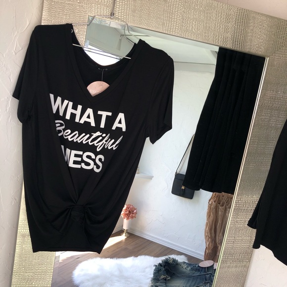 What a Beautiful Mess Black V Neck Graphic Tee - Picture 1 of 2
